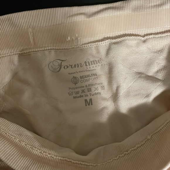 Women slimming underwear size M - Picture 3 of 3